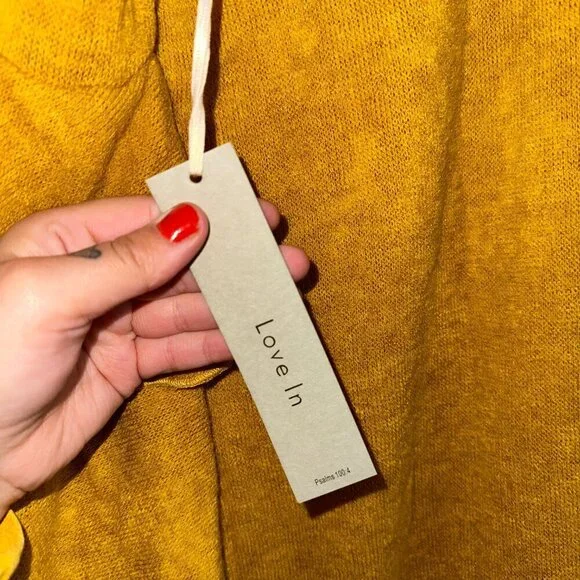 Mustard Yellow Bell Sleeve Knee Length Dress Keyhole Sweater Dress 2xl 3xl - Picture 4 of 11